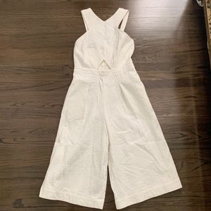 BCBG * white cut out cropped jumpsuit * size 4